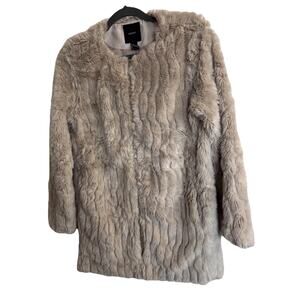 Forever 21 Faux Fur Jacket M Tan Fully Lined Fill Zip Coquette Girl Preppy
